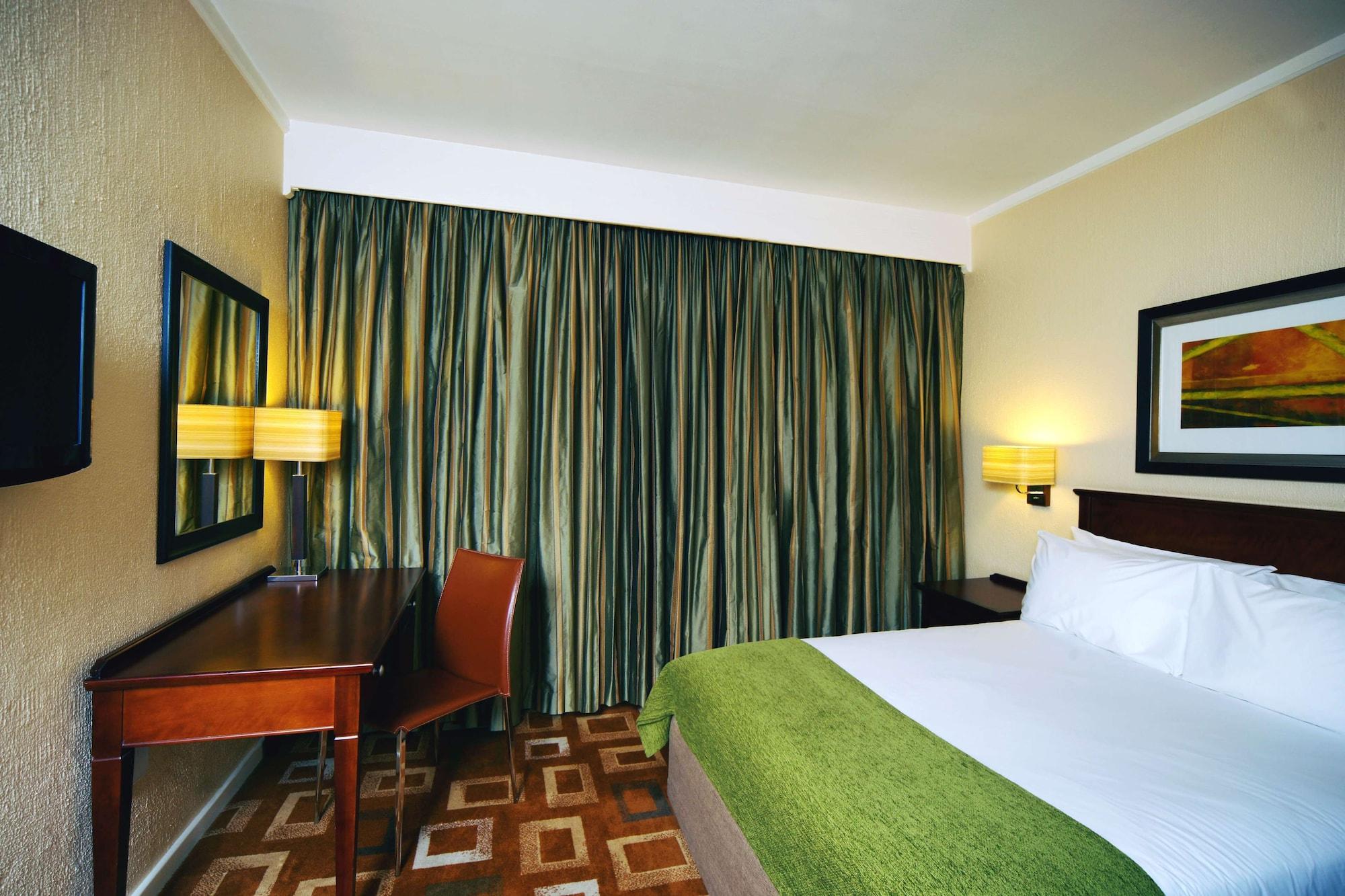 Hotel Garden Court Or Tambo International Airport à Kempton Park Extérieur photo