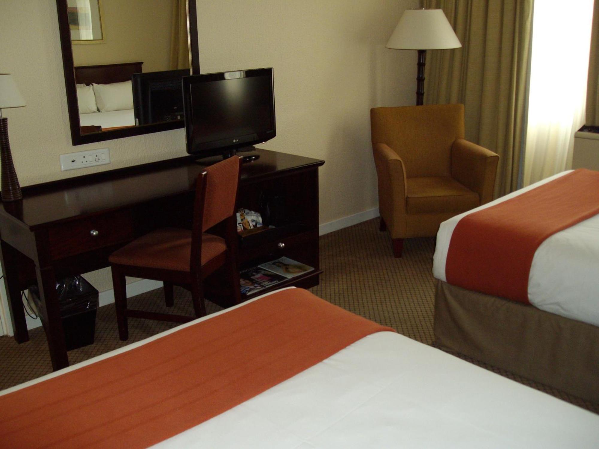 Hotel Garden Court Or Tambo International Airport à Kempton Park Extérieur photo